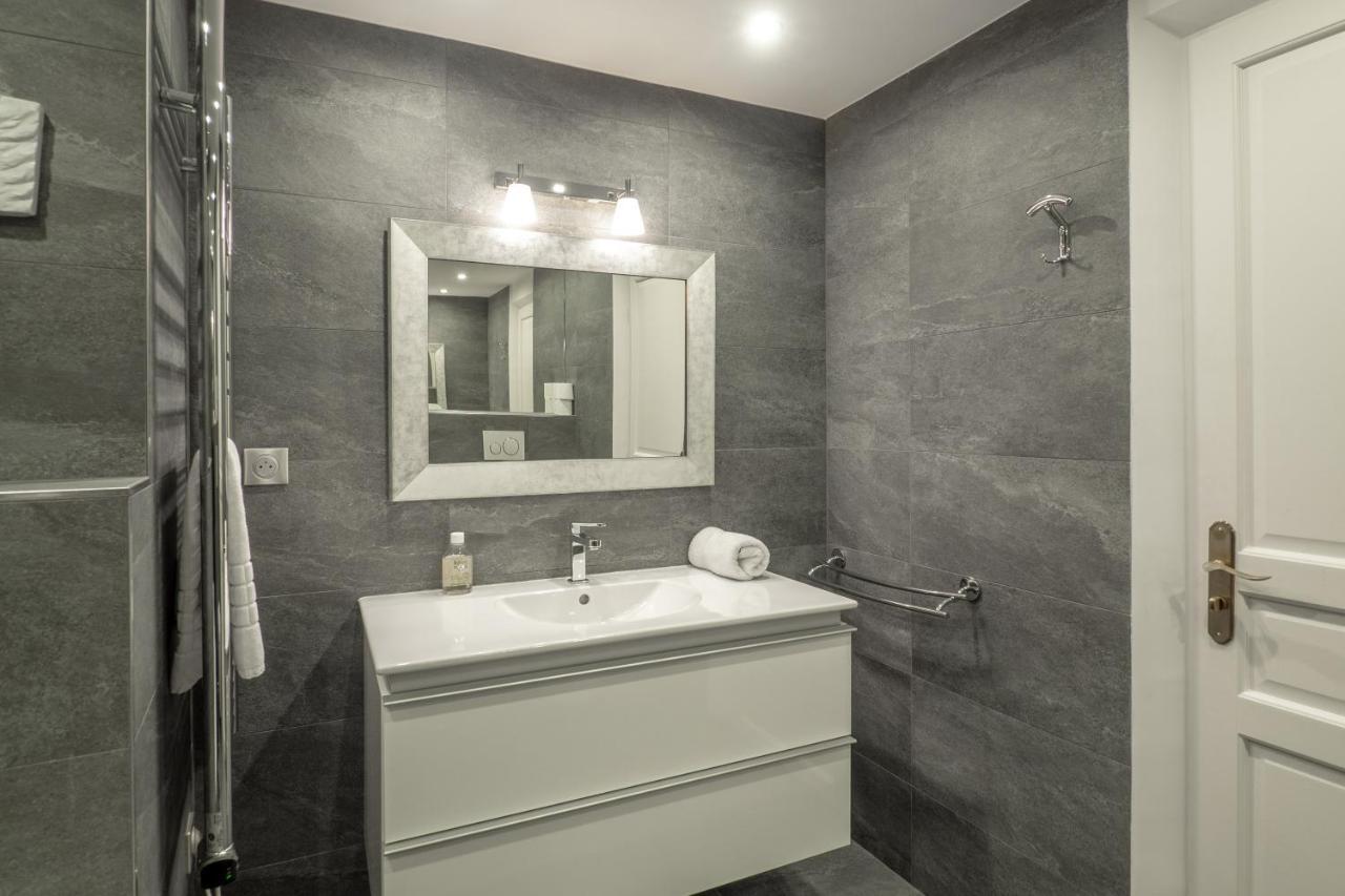 Charmant Appartement Spacieux Pour 6P Vue Mer Vieil Antibes Buitenkant foto