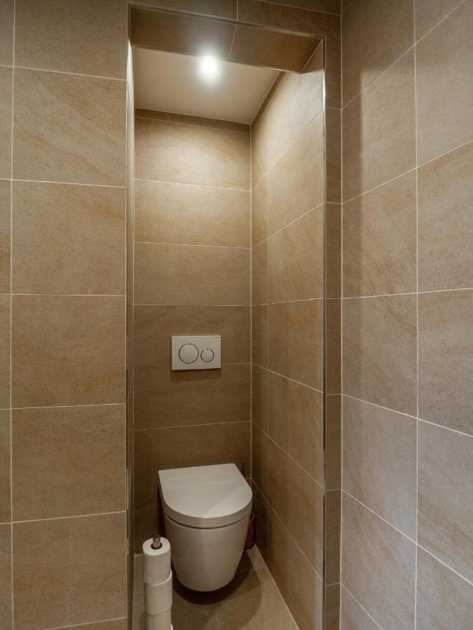 Charmant Appartement Spacieux Pour 6P Vue Mer Vieil Antibes Buitenkant foto